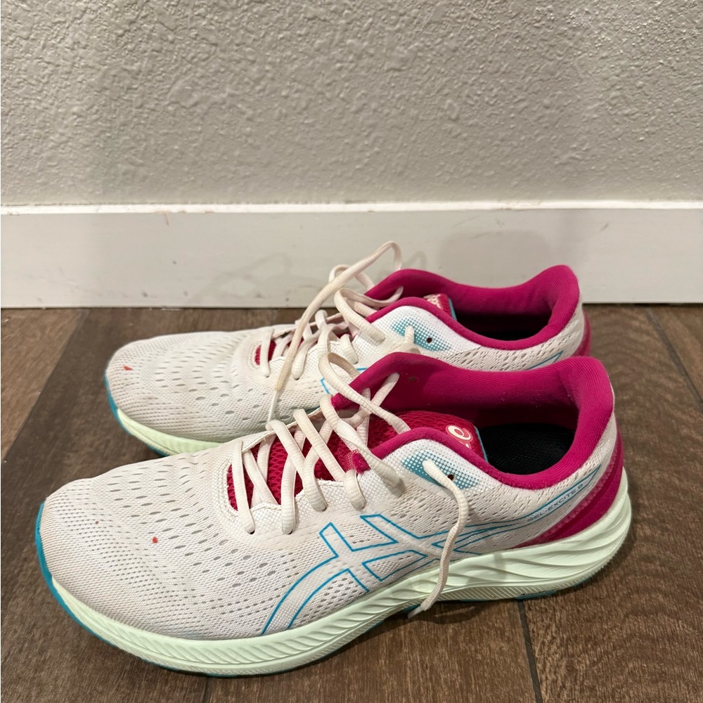 Asics women’s‎ GEL-EXCITE 8 Sea Glass Running Shoes Size 12